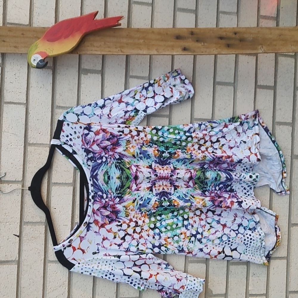 Multi color Top - Picture 5 of 10
